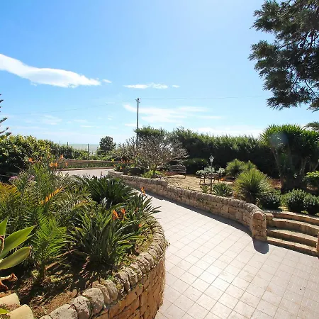 Locazione Turistica La Punta By Interhome 빌라 마리나 디 모디카
