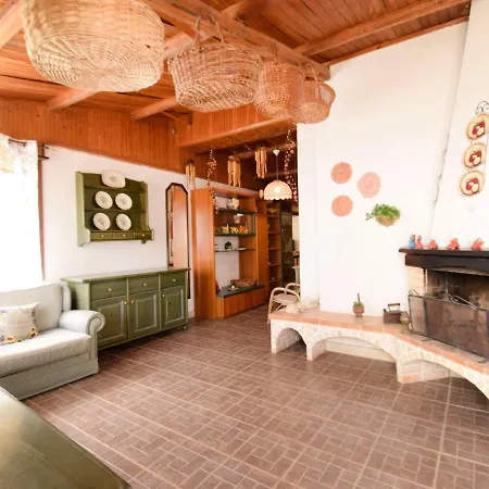 Locazione Turistica La Punta By Interhome *