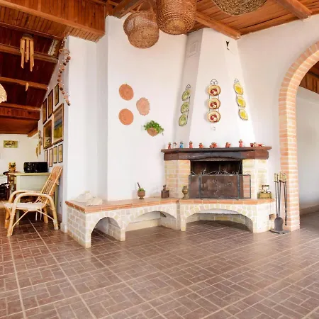Vila Locazione Turistica La Punta By Interhome Marina di Modica